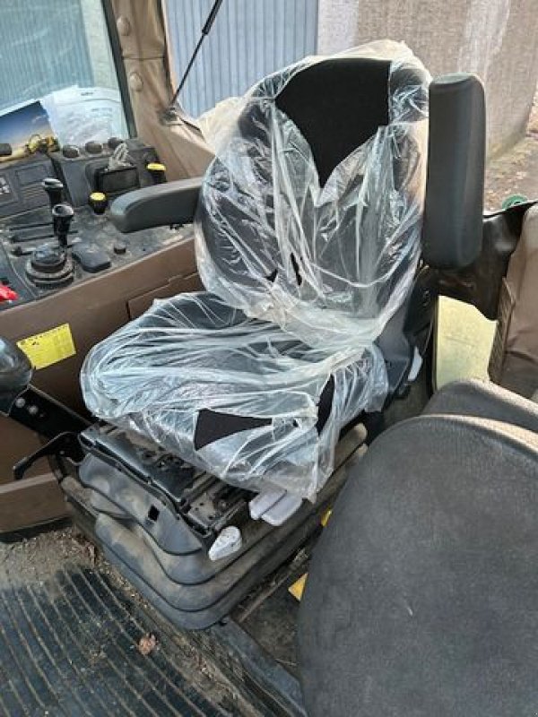 Traktor типа John Deere 6300, Gebrauchtmaschine в Nieheim Kreis Höxter (Фотография 7)