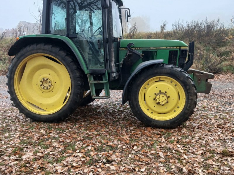 Traktor des Typs John Deere 6300, Gebrauchtmaschine in Buxtehude (Bild 1)