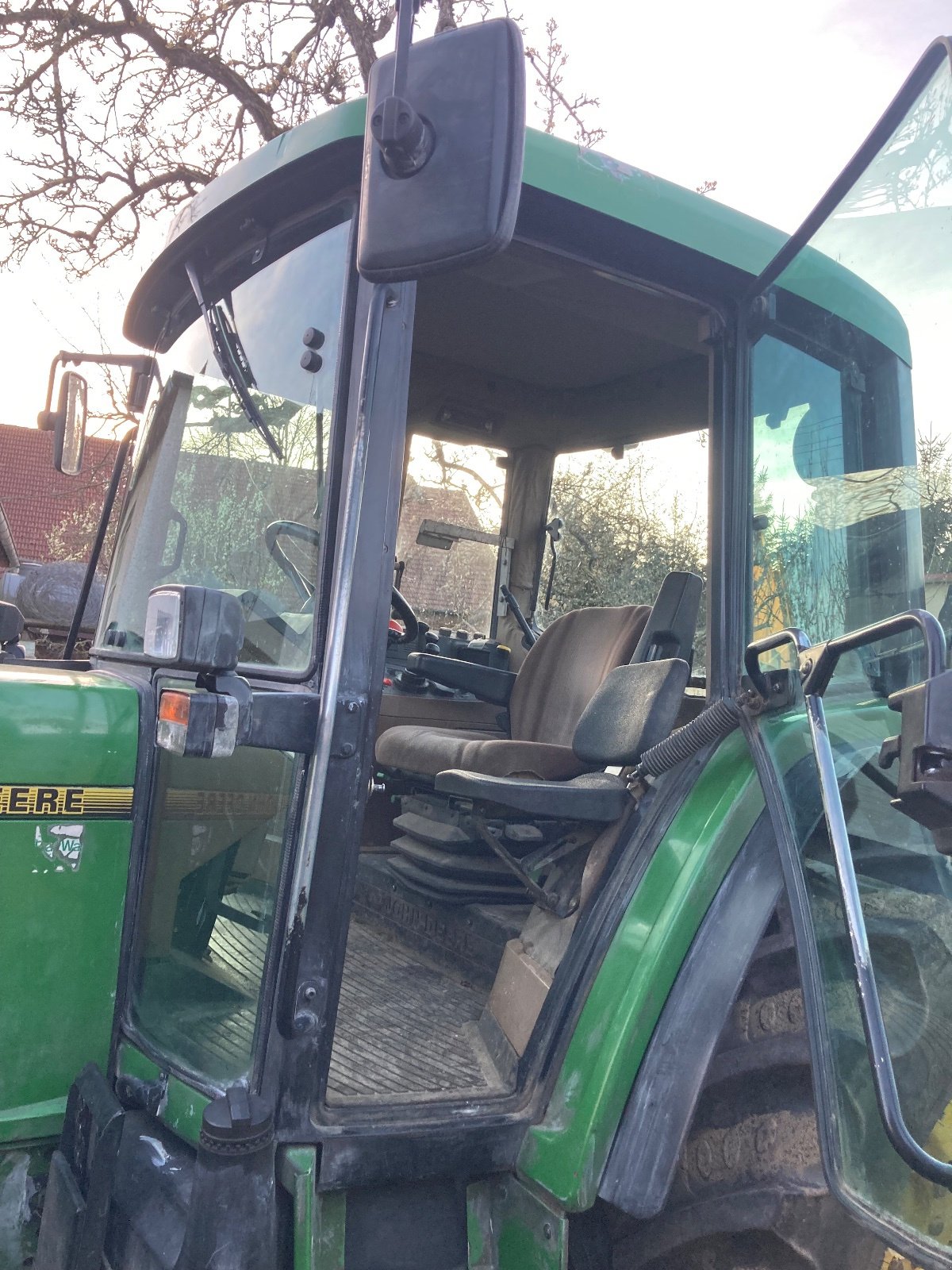 Traktor tip John Deere 6300, Gebrauchtmaschine in Holzheim (Poză 1)