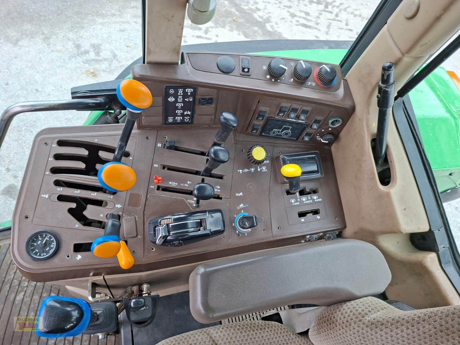 Traktor a típus John Deere 6310 De-Luxe, Gebrauchtmaschine ekkor: Kötschach (Kép 17)