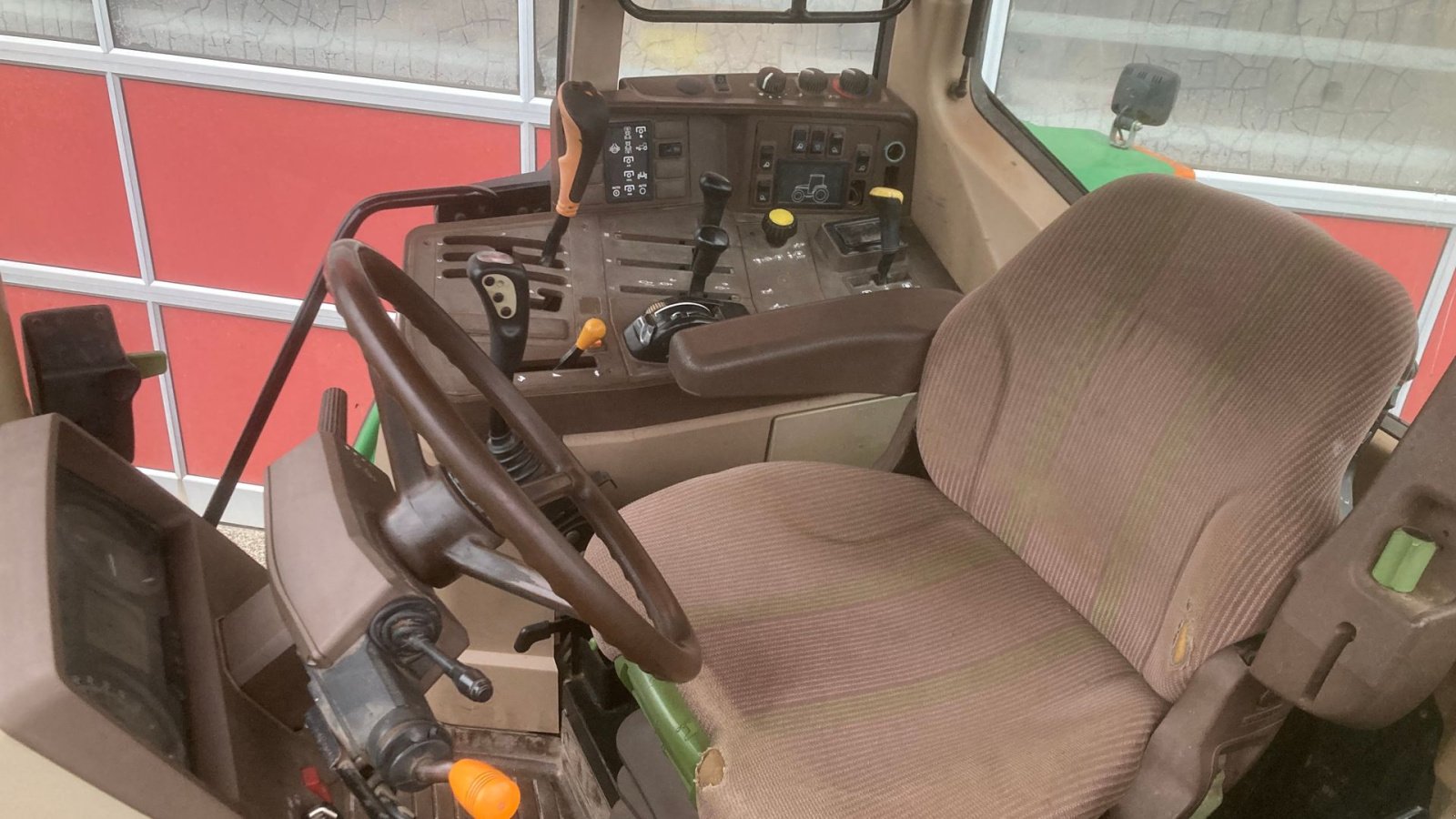 Traktor van het type John Deere 6310 M/631 LÆSSER, Gebrauchtmaschine in Hobro (Foto 6)