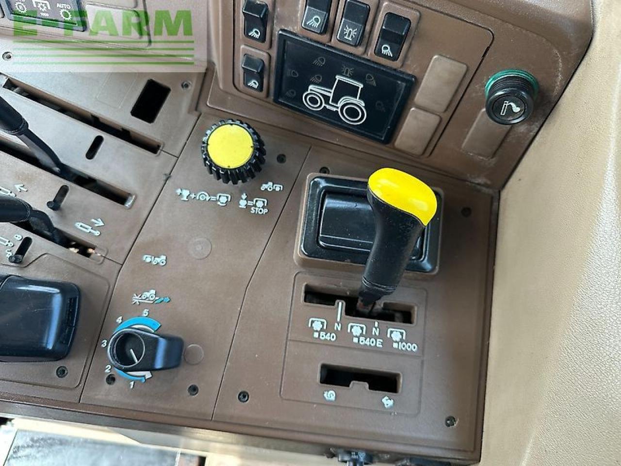 Traktor van het type John Deere 6310 premium, Gebrauchtmaschine in PS LEMELE (Foto 24)