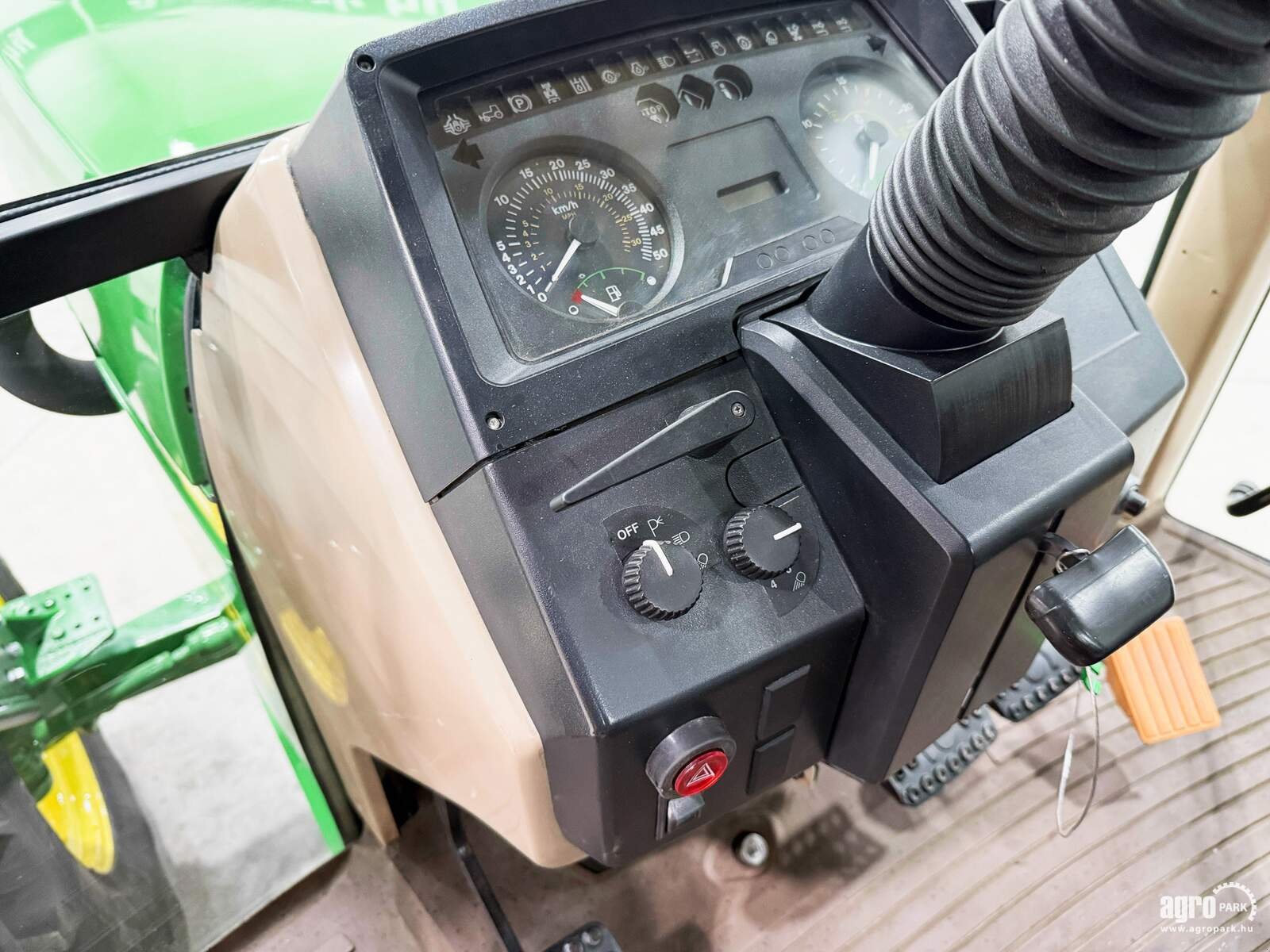 Traktor za tip John Deere 6310, Gebrauchtmaschine u Csengele (Slika 26)