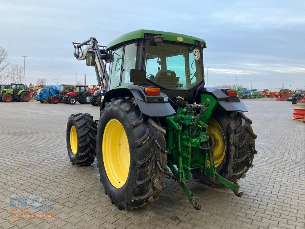 Traktor des Typs John Deere 6310, Gebrauchtmaschine in Osterburg (Bild 3)