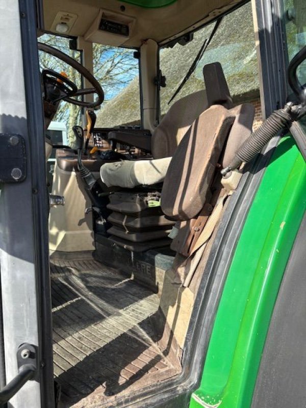 Traktor от тип John Deere 6310, Gebrauchtmaschine в St. - Jacobiparochie (Снимка 9)