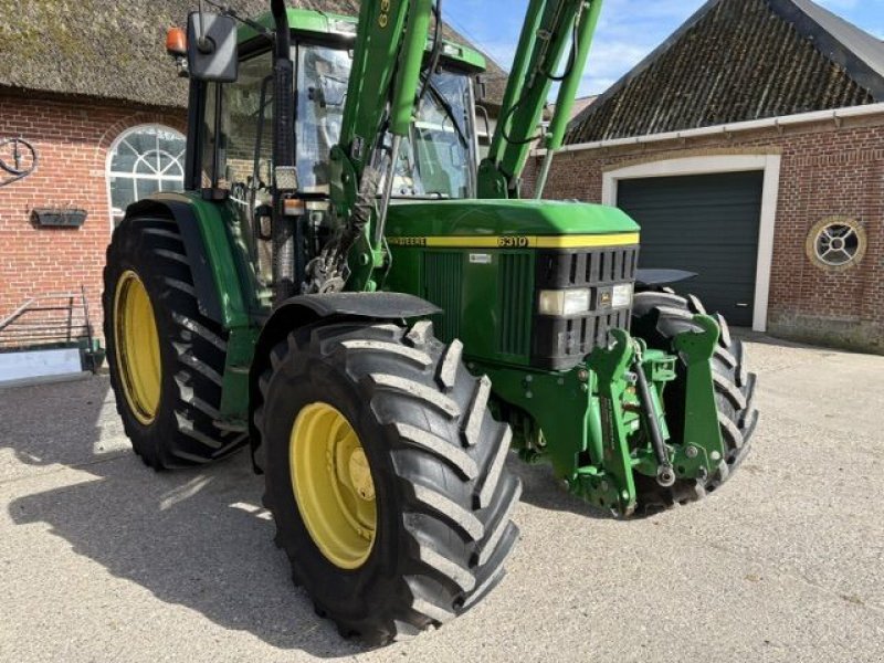 Traktor типа John Deere 6310, Gebrauchtmaschine в St. - Jacobiparochie (Фотография 4)