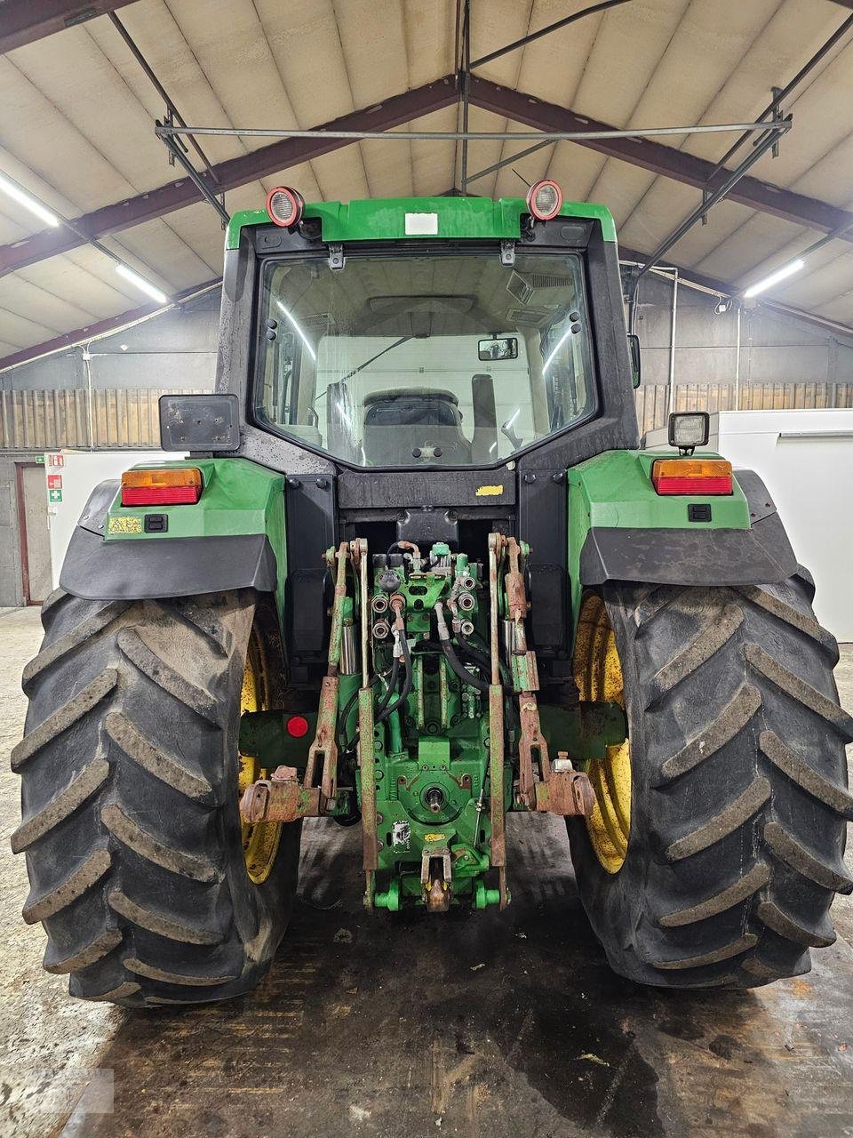 Traktor des Typs John Deere 6310, Gebrauchtmaschine in Pragsdorf (Bild 3)