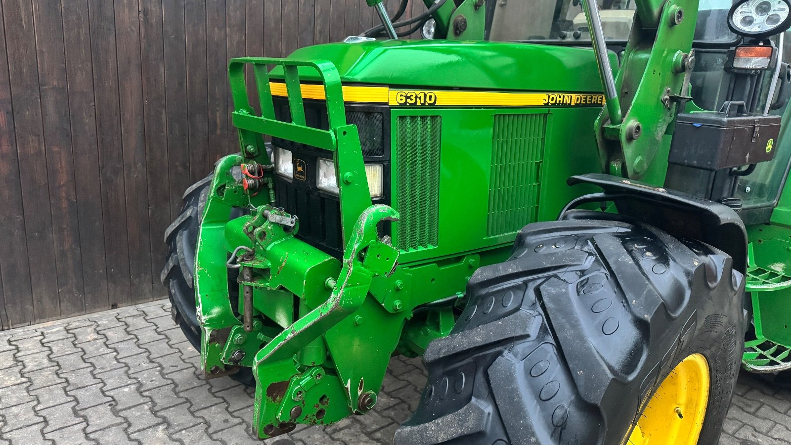 Traktor des Typs John Deere 6310, Gebrauchtmaschine in Ingolstadt (Bild 4)