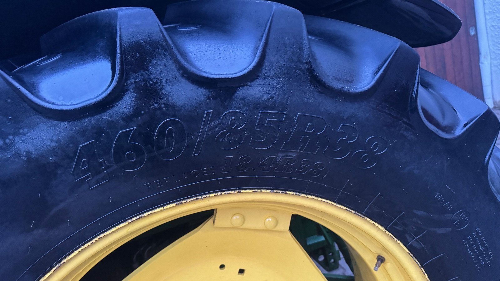 Traktor des Typs John Deere 6310, Gebrauchtmaschine in Ingolstadt (Bild 11)