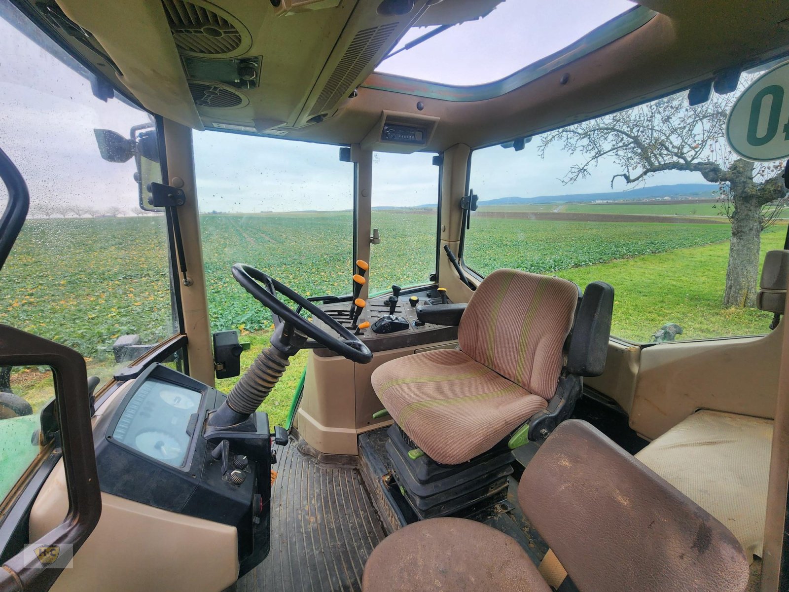 Traktor des Typs John Deere 6310SE, Gebrauchtmaschine in Willanzheim (Bild 10)