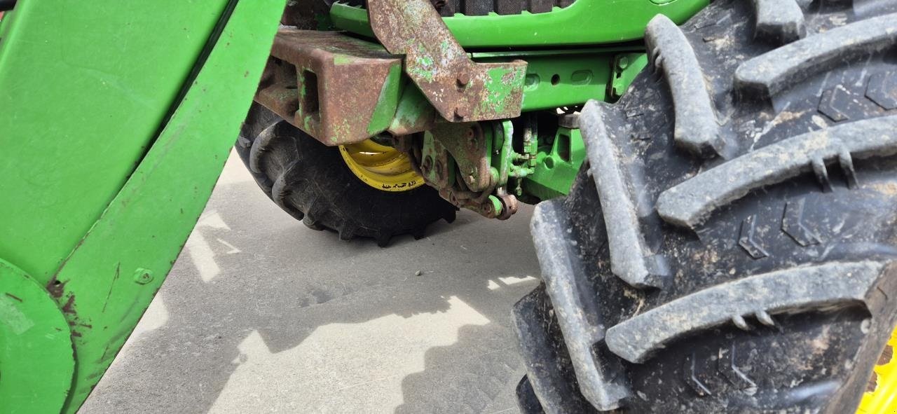 Traktor typu John Deere 6320 M/FRONTLÆSSER, Gebrauchtmaschine v Grindsted (Obrázek 2)