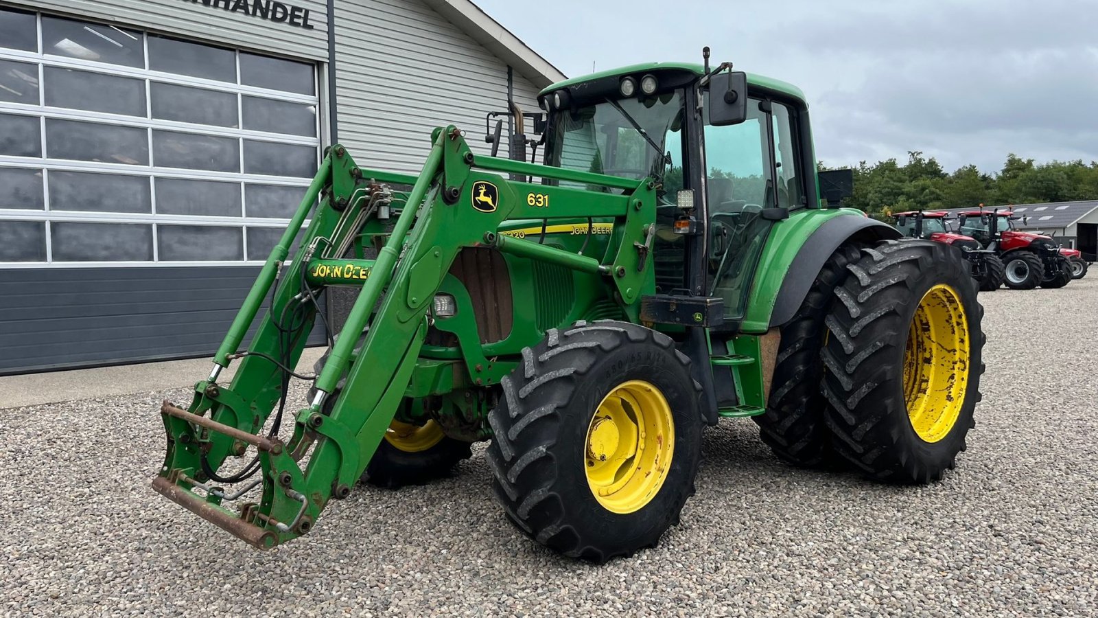 Traktor του τύπου John Deere 6320 m/JD 631 Frontlæsser  AutoPower og TLS affjedret foraksel, Gebrauchtmaschine σε Lintrup (Φωτογραφία 3)