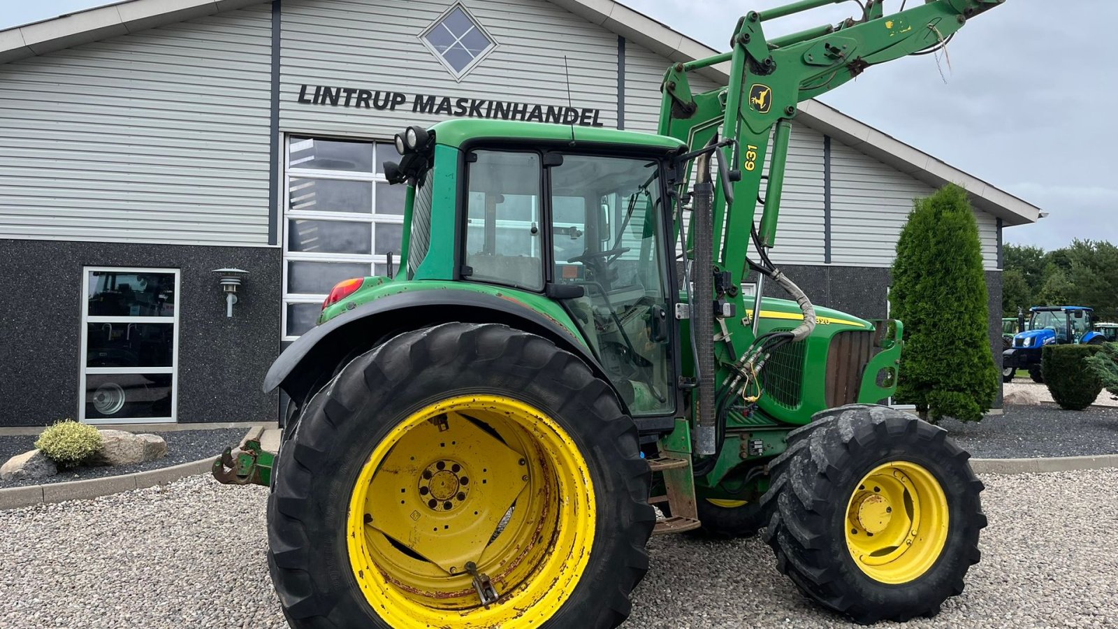 Traktor του τύπου John Deere 6320 m/JD 631 Frontlæsser  AutoPower og TLS affjedret foraksel, Gebrauchtmaschine σε Lintrup (Φωτογραφία 12)
