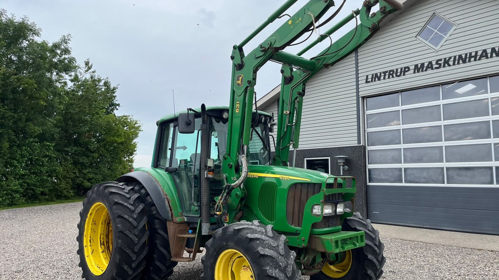Traktor του τύπου John Deere 6320 m/JD 631 Frontlæsser  AutoPower og TLS affjedret foraksel, Gebrauchtmaschine σε Lintrup (Φωτογραφία 14)