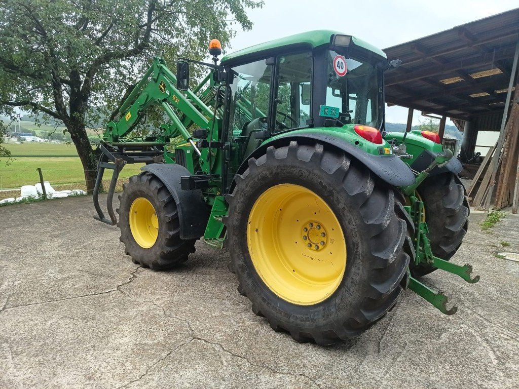 Traktor des Typs John Deere 6320 SE, Gebrauchtmaschine in Etziken (Bild 2)