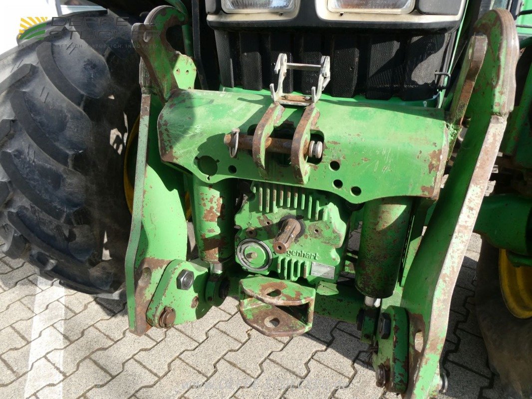 Traktor от тип John Deere 6320 SE, Gebrauchtmaschine в Lauterberg/Barbis (Снимка 8)
