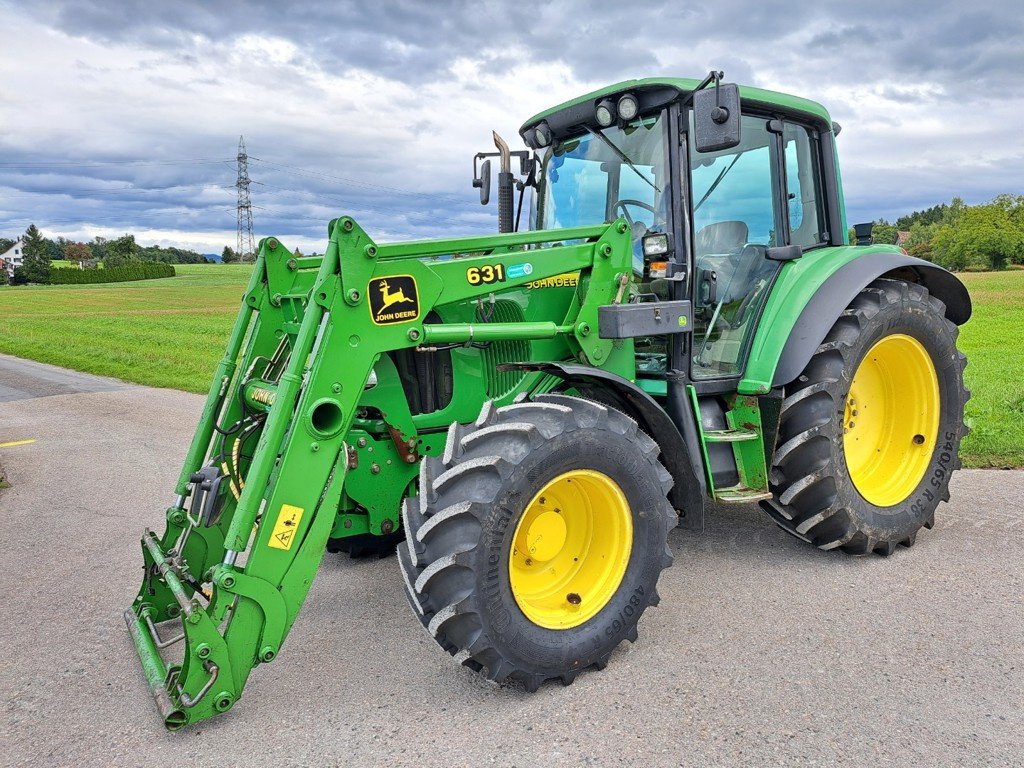 Traktor typu John Deere 6320, Gebrauchtmaschine v Oetwil am See (Obrázek 4)