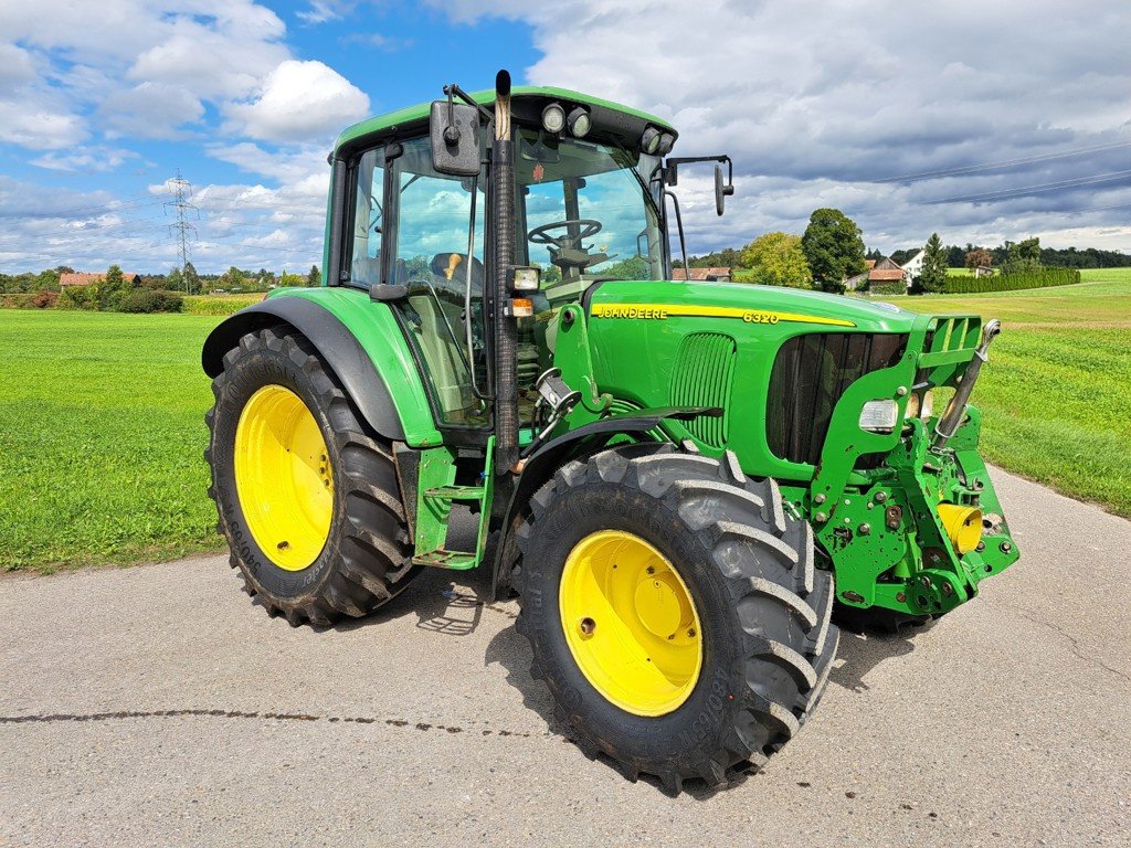 Traktor typu John Deere 6320, Gebrauchtmaschine v Oetwil am See (Obrázek 3)
