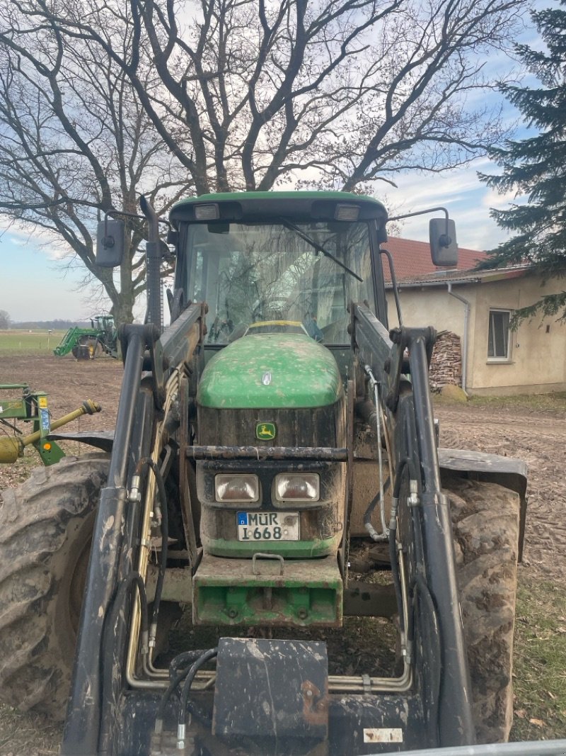 Traktor του τύπου John Deere 6320, Gebrauchtmaschine σε Plau am See / OT Klebe (Φωτογραφία 1)
