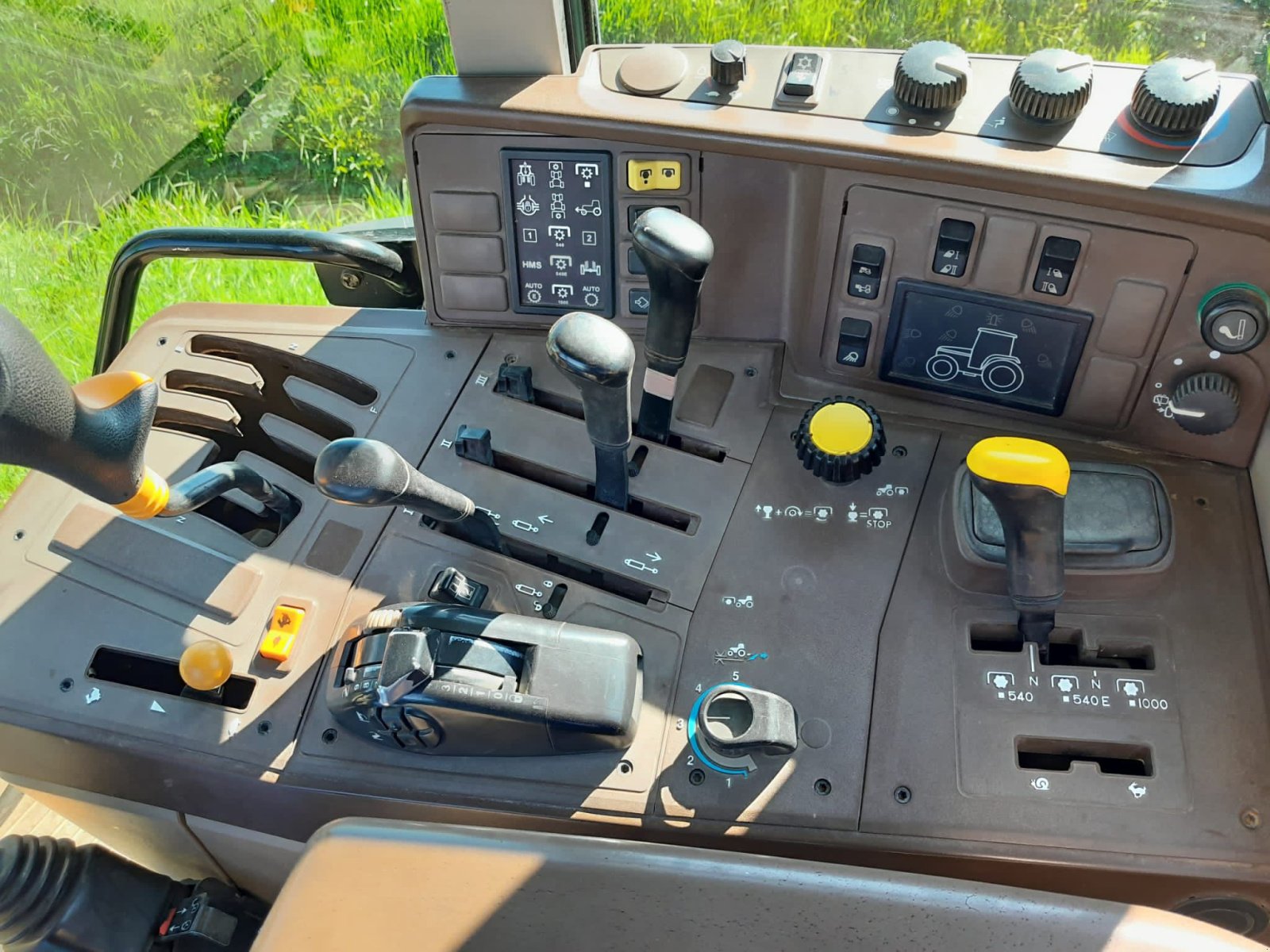 Traktor a típus John Deere 6320, Gebrauchtmaschine ekkor: Riedenheim (Kép 3)