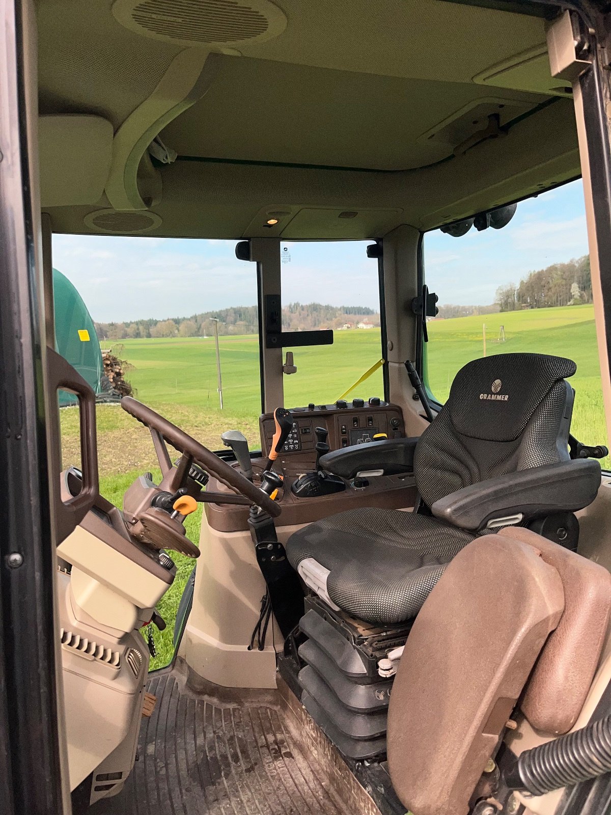Traktor от тип John Deere 6320, Gebrauchtmaschine в Kirchanschöring (Снимка 3)