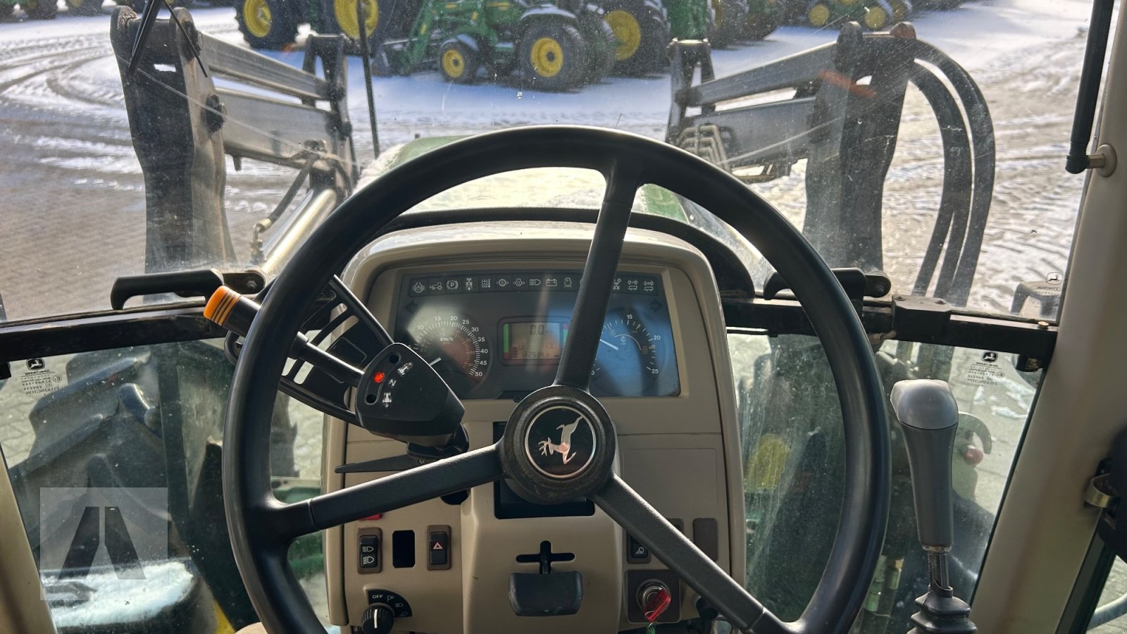 Traktor от тип John Deere 6320SE, Gebrauchtmaschine в Regensburg (Снимка 20)