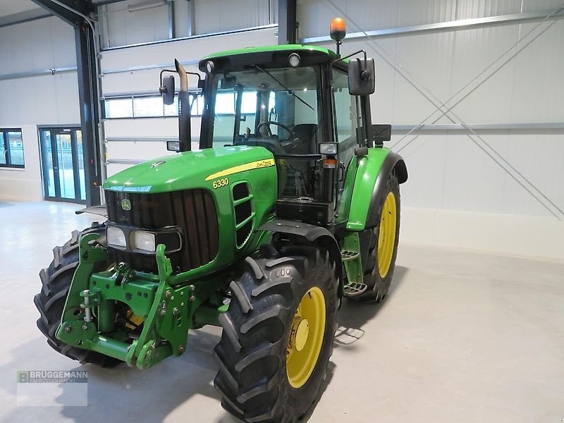 Traktor typu John Deere 6330 mit DL+Klima, Gebrauchtmaschine v Meppen (Obrázek 8)