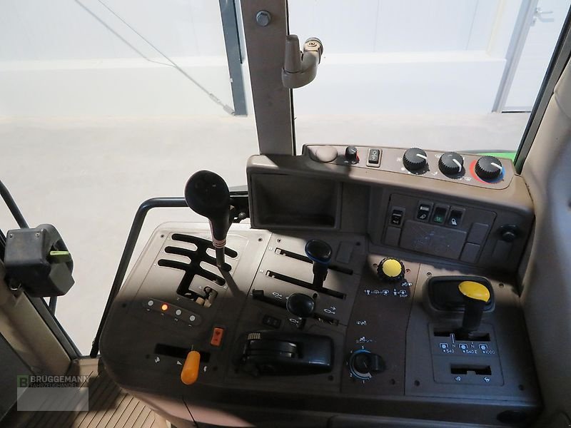 Traktor typu John Deere 6330 mit DL+Klima, Gebrauchtmaschine v Meppen (Obrázek 12)