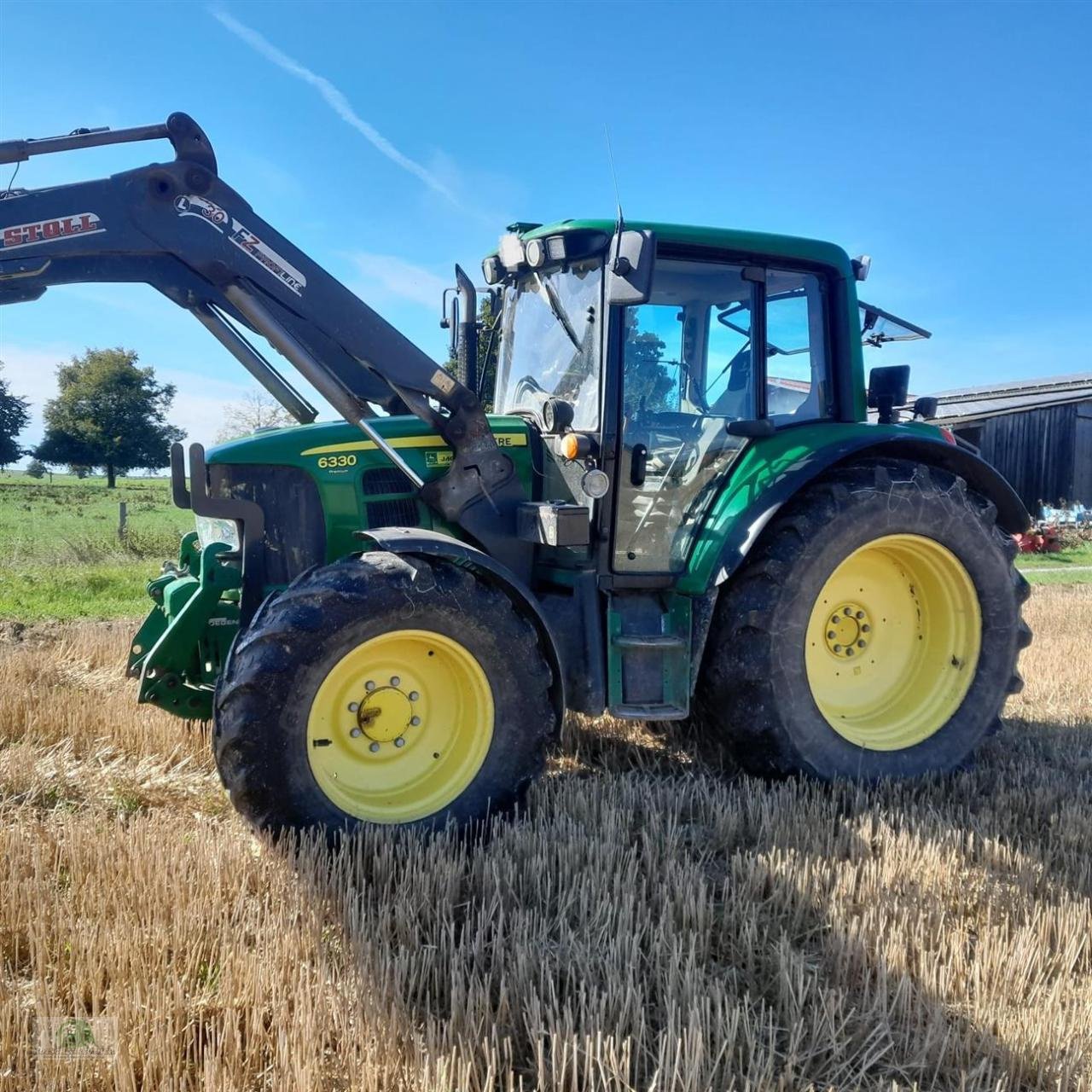 Traktor of the type John Deere 6330 Premium, Gebrauchtmaschine in Hofheim (Picture 3)