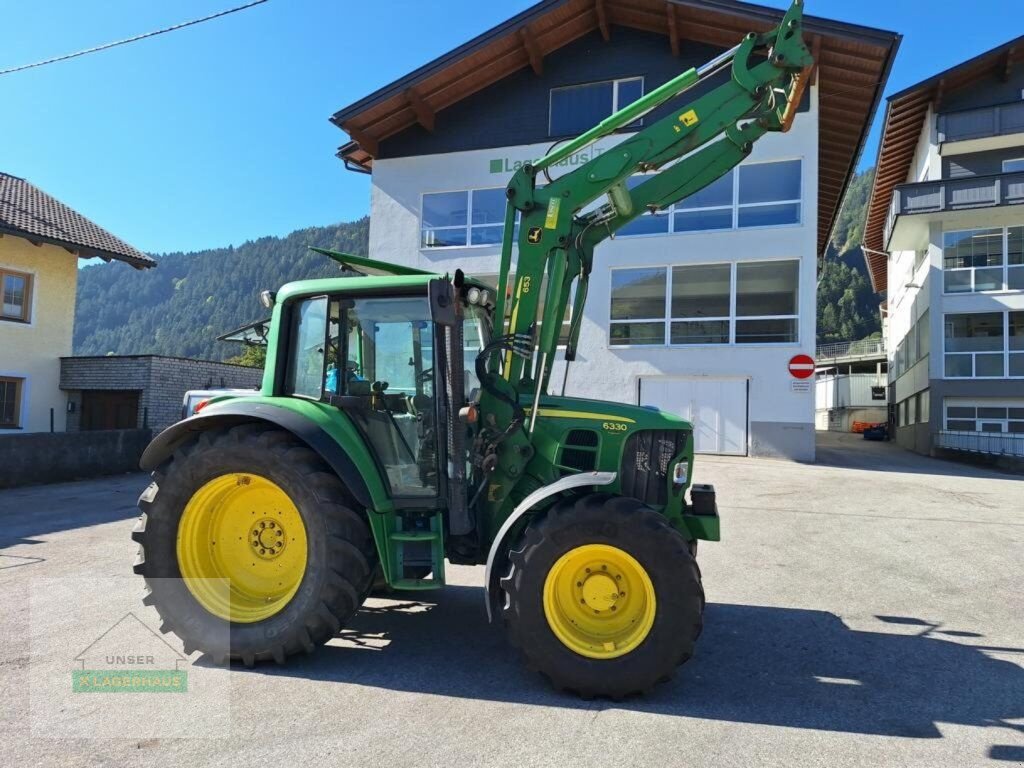 Traktor of the type John Deere 6330, Gebrauchtmaschine in Schlitters (Picture 3)