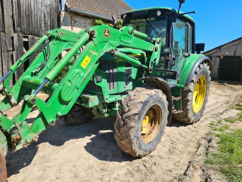 Traktor tip John Deere 6330, Gebrauchtmaschine in BRAY en Val (Poză 2)