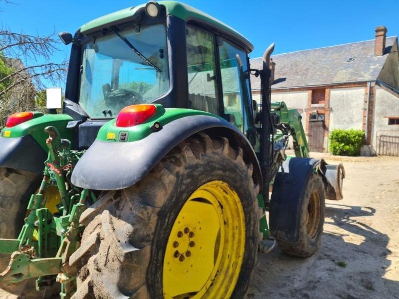 Traktor tip John Deere 6330, Gebrauchtmaschine in BRAY en Val (Poză 4)