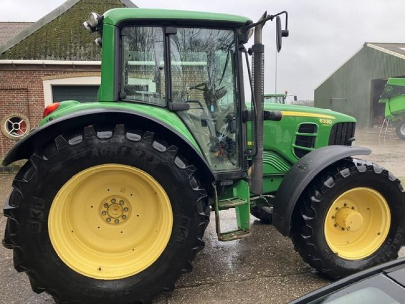 Traktor a típus John Deere 6330, Gebrauchtmaschine ekkor: St. - Jacobiparochie (Kép 5)