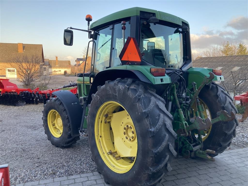 Traktor des Typs John Deere 6400 Rigtig Velholdt, Gebrauchtmaschine in Svenstrup J (Bild 5)