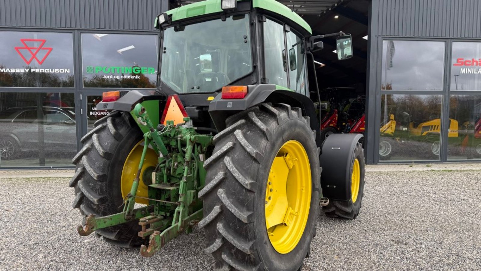 Traktor типа John Deere 6400 SE, Gebrauchtmaschine в Hadsten (Фотография 13)