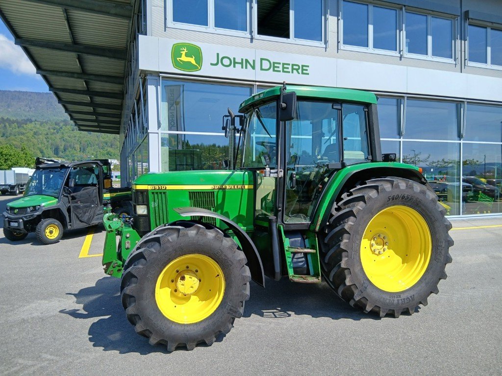Traktor типа John Deere 6410, Gebrauchtmaschine в Lengnau (Фотография 1)