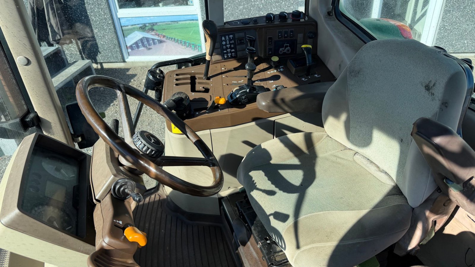 Traktor za tip John Deere 6420 Med Frontlæsser, Gebrauchtmaschine u Dronninglund (Slika 8)