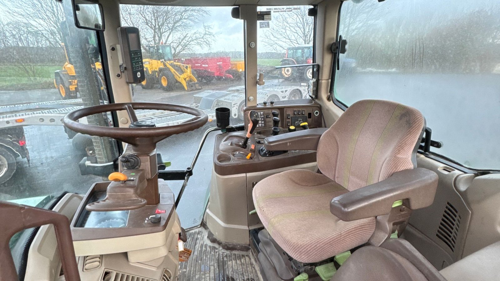 Traktor του τύπου John Deere 6420 MED TLS AFFJEDRET FORAKSEL!, Gebrauchtmaschine σε Nørager (Φωτογραφία 16)