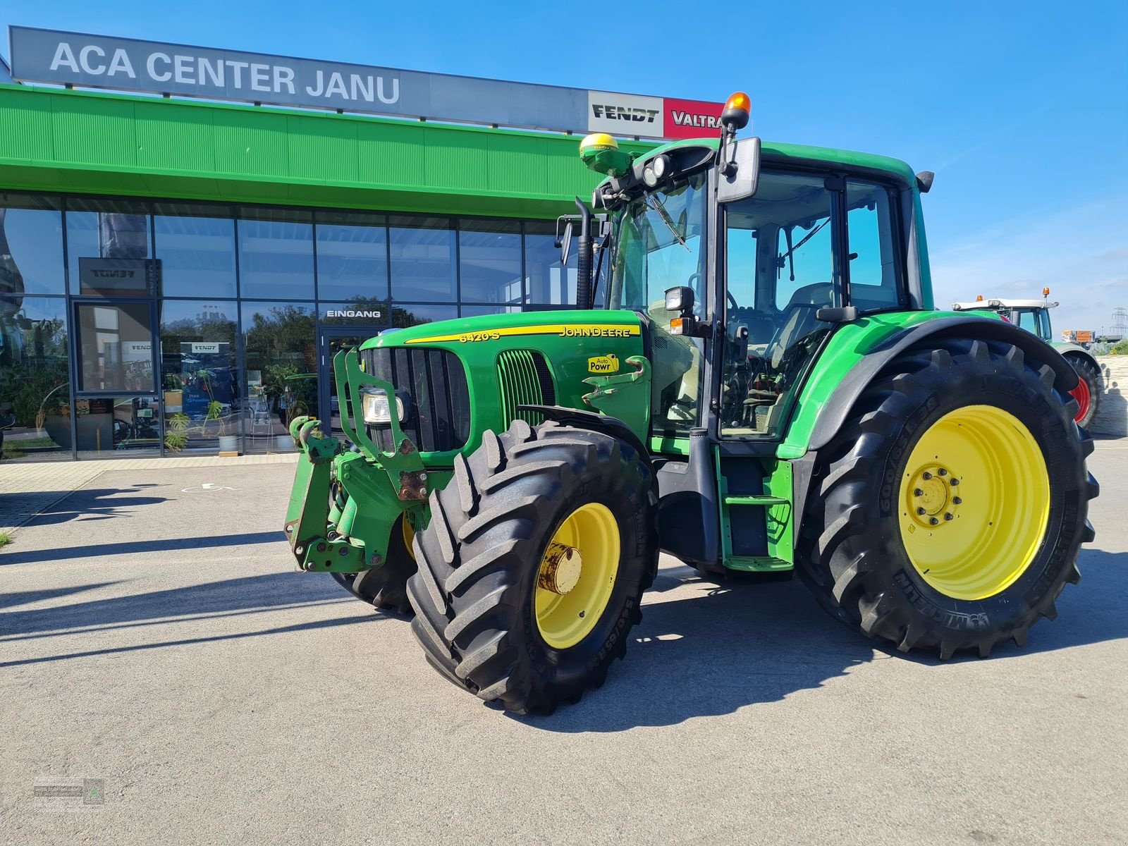 Traktor des Typs John Deere 6420 Premium Plus, Gebrauchtmaschine in Gerasdorf (Bild 1)