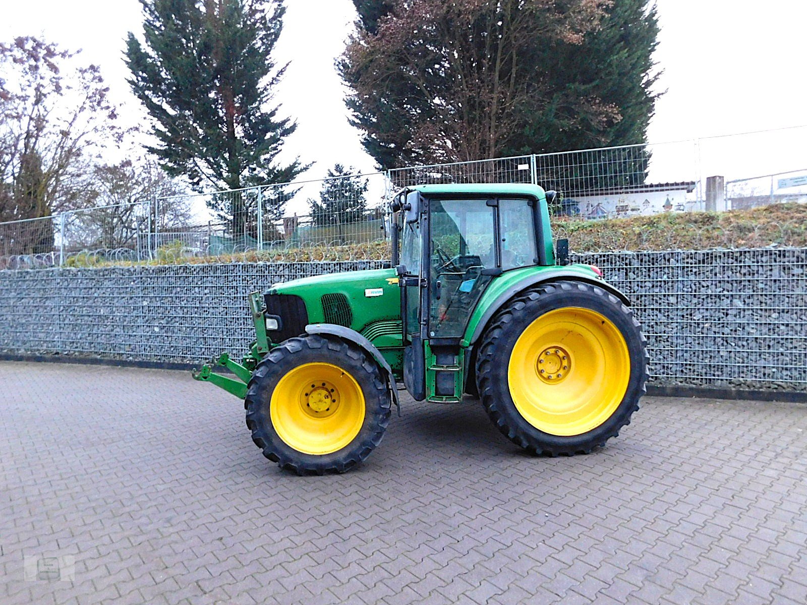 Traktor des Typs John Deere 6420 Premium, Gebrauchtmaschine in Gross-Bieberau (Bild 2)
