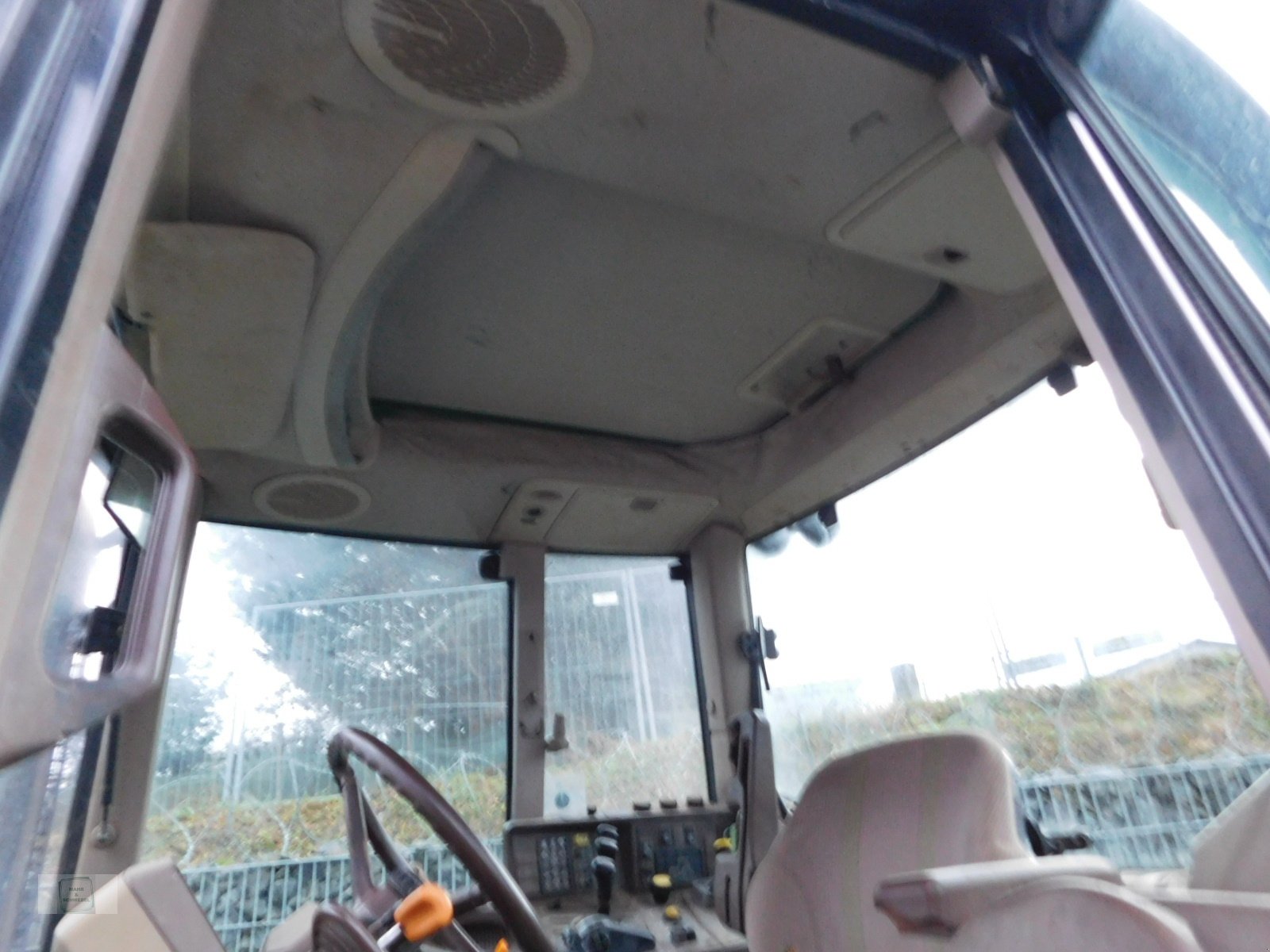 Traktor des Typs John Deere 6420 Premium, Gebrauchtmaschine in Gross-Bieberau (Bild 7)