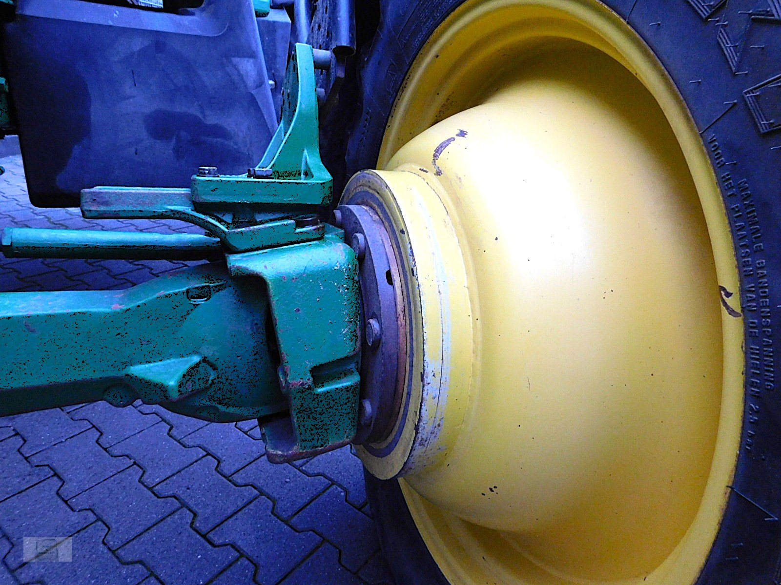 Traktor des Typs John Deere 6420 Premium, Gebrauchtmaschine in Gross-Bieberau (Bild 13)