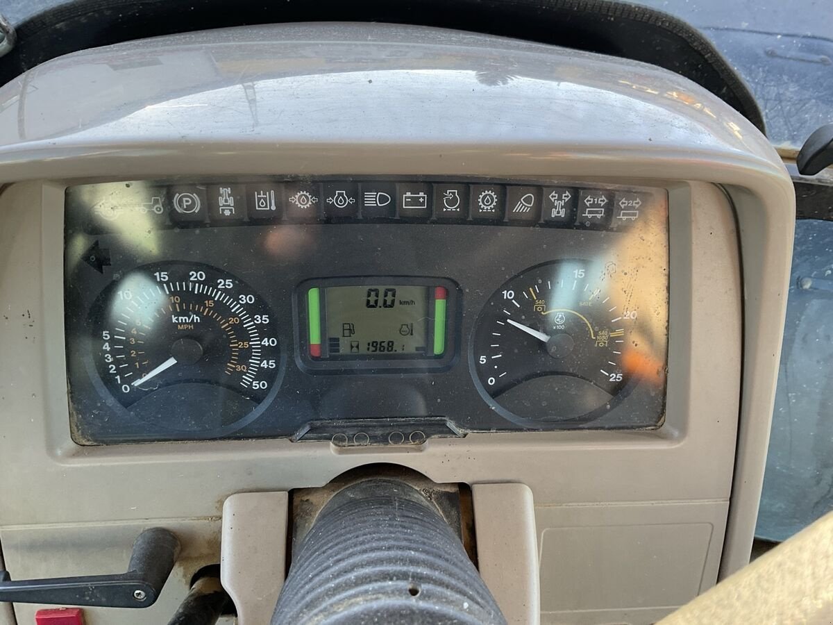 Traktor типа John Deere 6420 SE, Gebrauchtmaschine в Zwettl (Фотография 12)