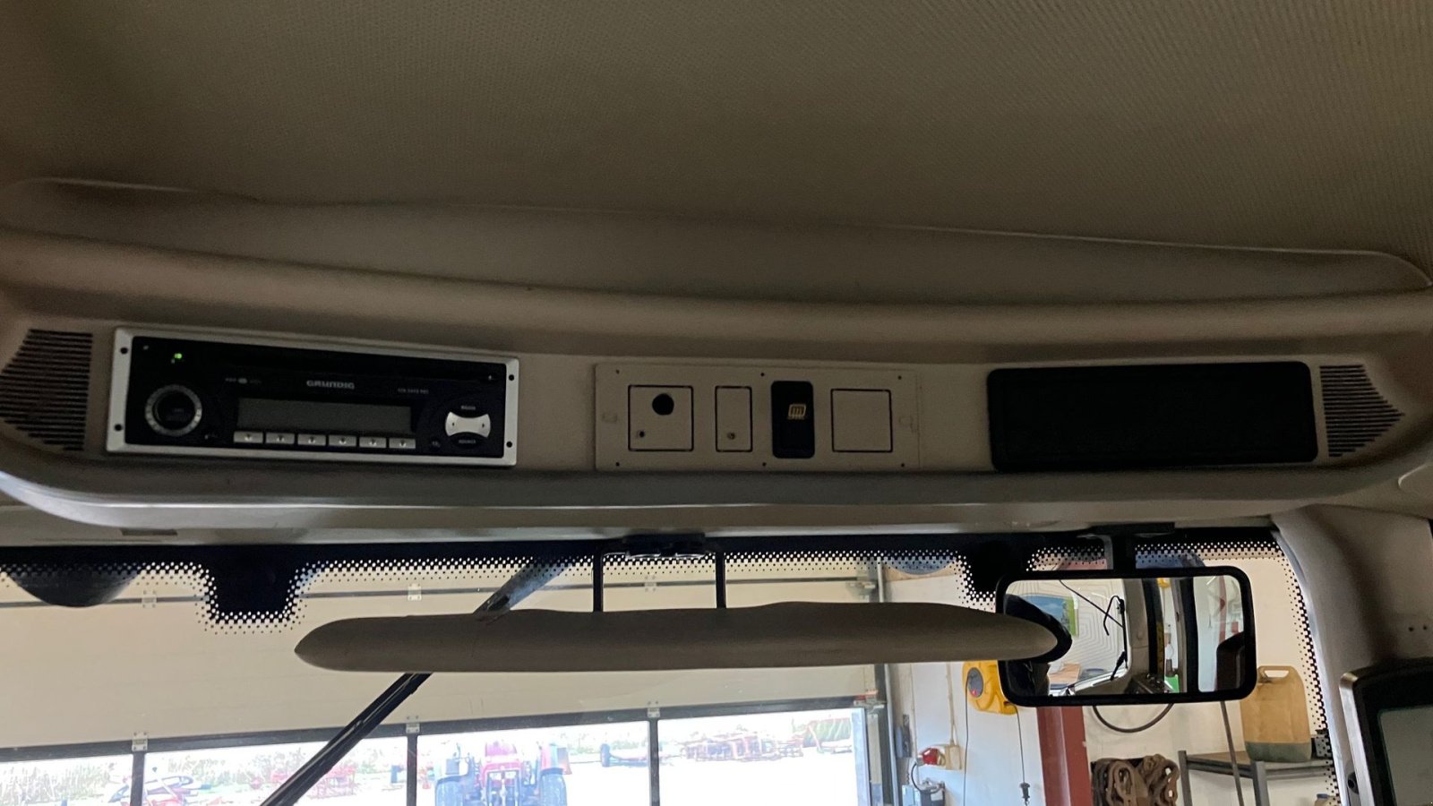 Traktor του τύπου John Deere 6420 TLS, Gebrauchtmaschine σε Thorsø (Φωτογραφία 23)