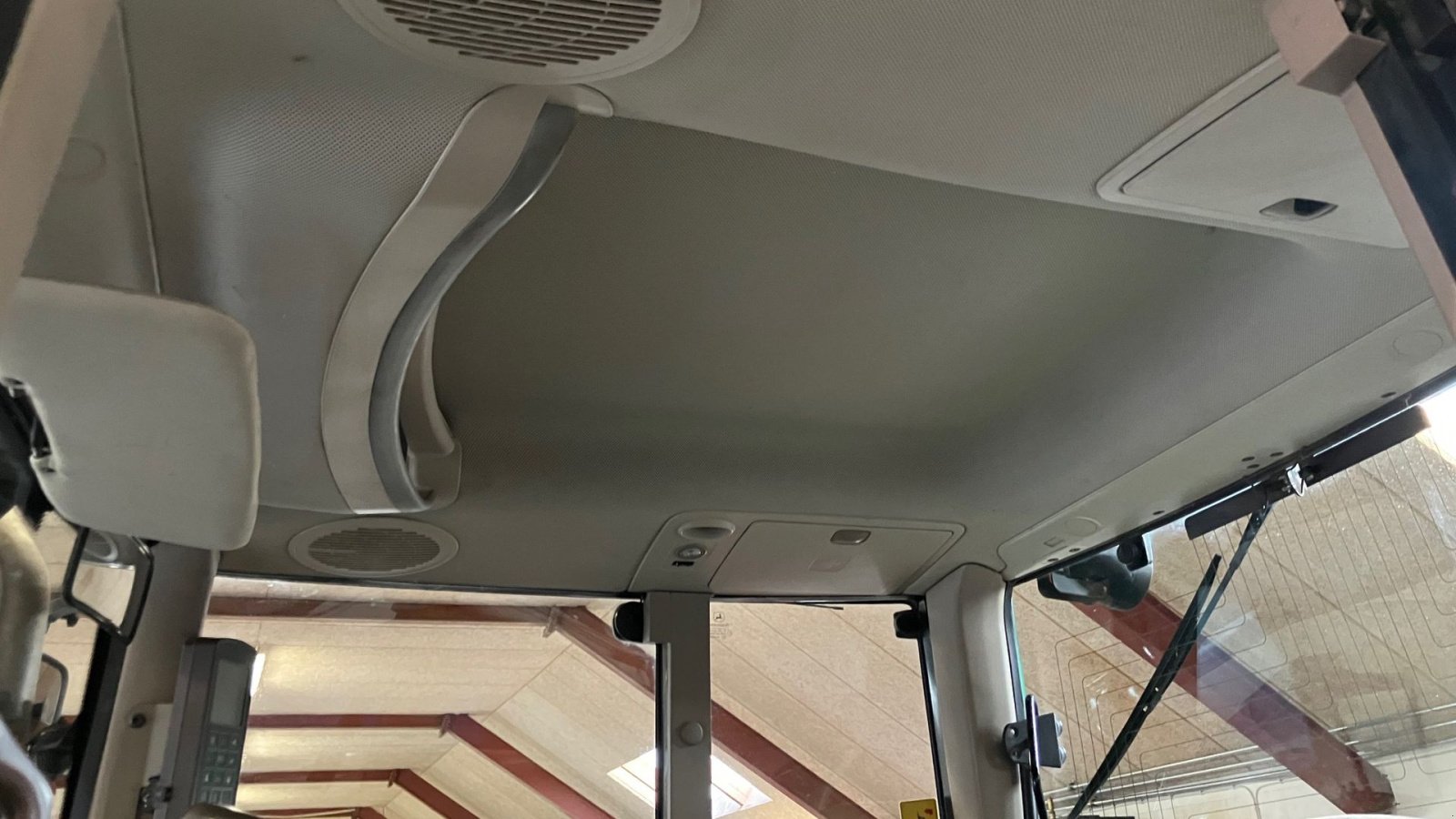 Traktor του τύπου John Deere 6420 TLS, Gebrauchtmaschine σε Thorsø (Φωτογραφία 17)