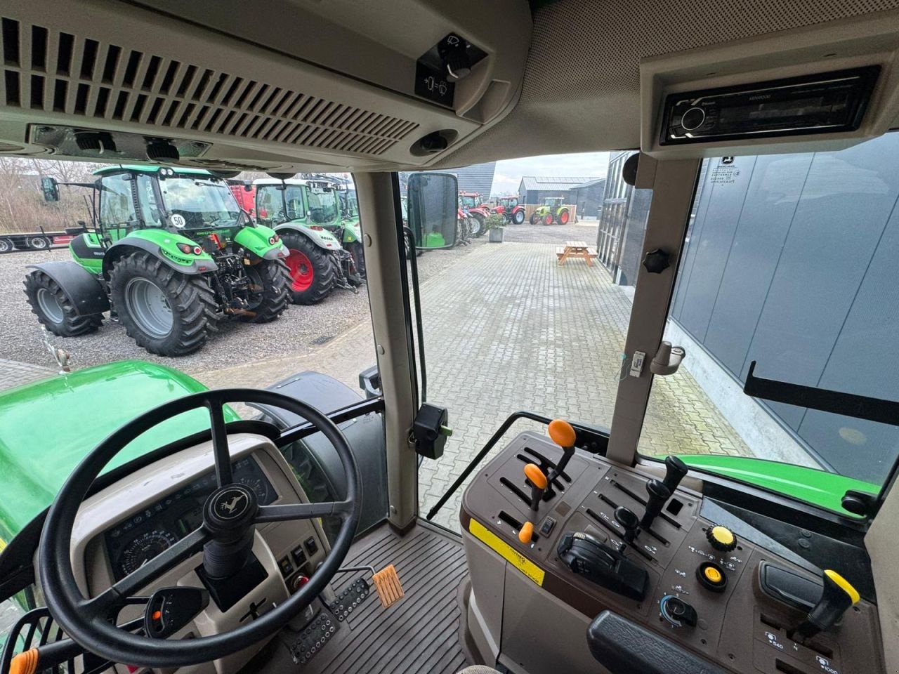 Traktor типа John Deere 6420, Gebrauchtmaschine в Daarle (Фотография 10)