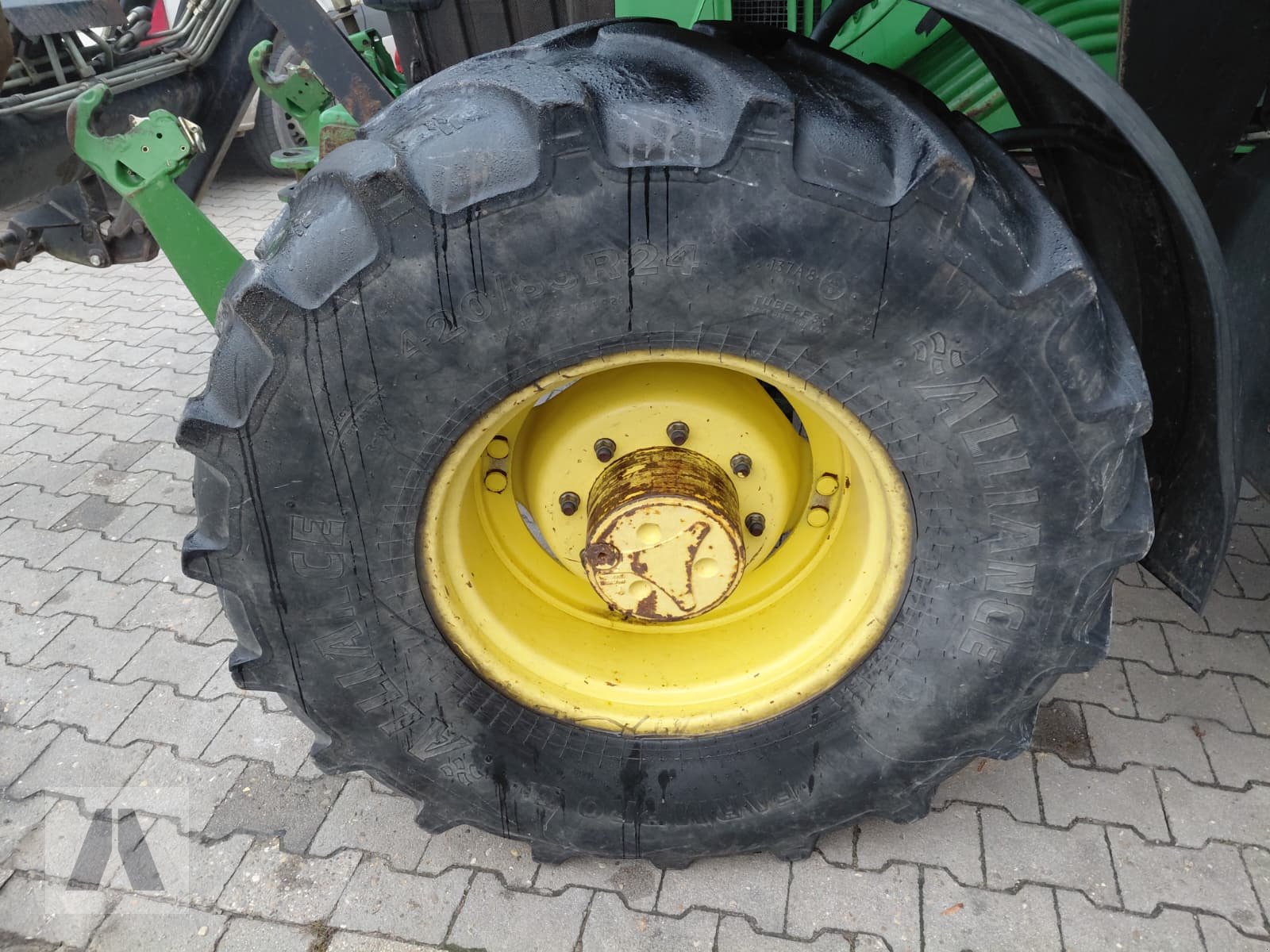 Traktor des Typs John Deere 6420, Gebrauchtmaschine in Regensburg (Bild 10)