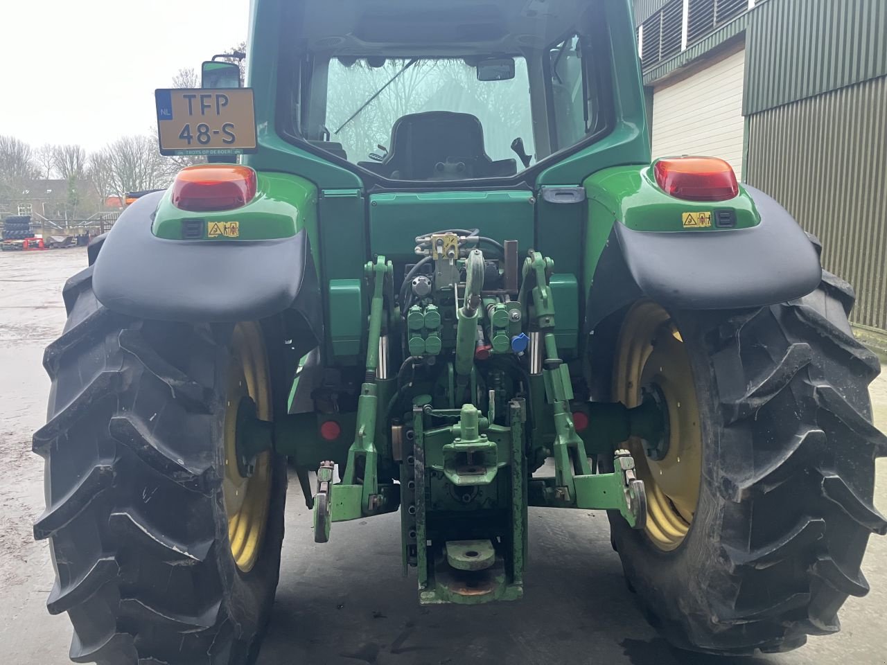 Traktor типа John Deere 6420, Gebrauchtmaschine в St. - Jacobiparochie (Фотография 7)