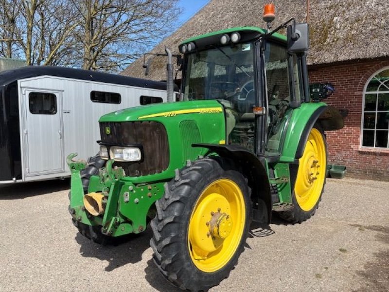 Traktor типа John Deere 6420, Gebrauchtmaschine в St. - Jacobiparochie (Фотография 1)