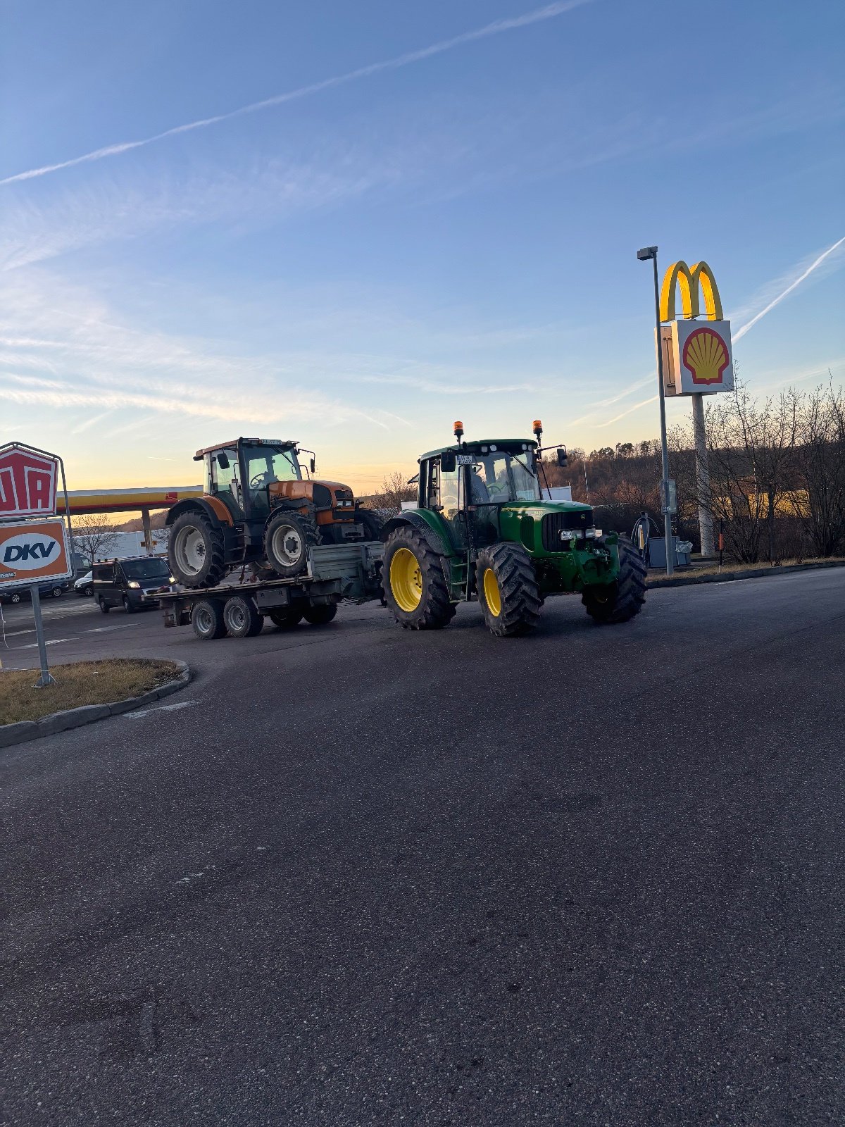 Traktor του τύπου John Deere 6420S Premium, Gebrauchtmaschine σε Hüttlingen (Φωτογραφία 1)